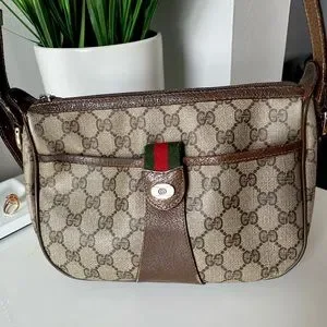 Vintage gucci sherry line hotsell